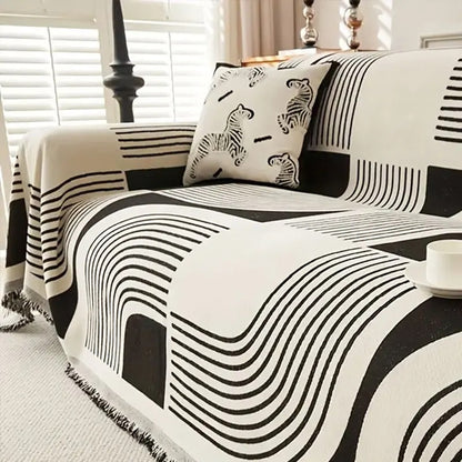 Fantasy White-Black